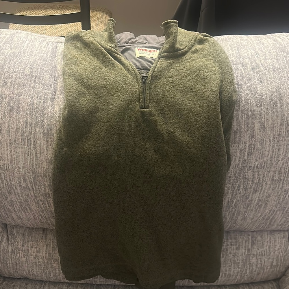 Wrangler Men's Green Sweater